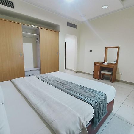 Marina Tower Hotel Manáma Kültér fotó