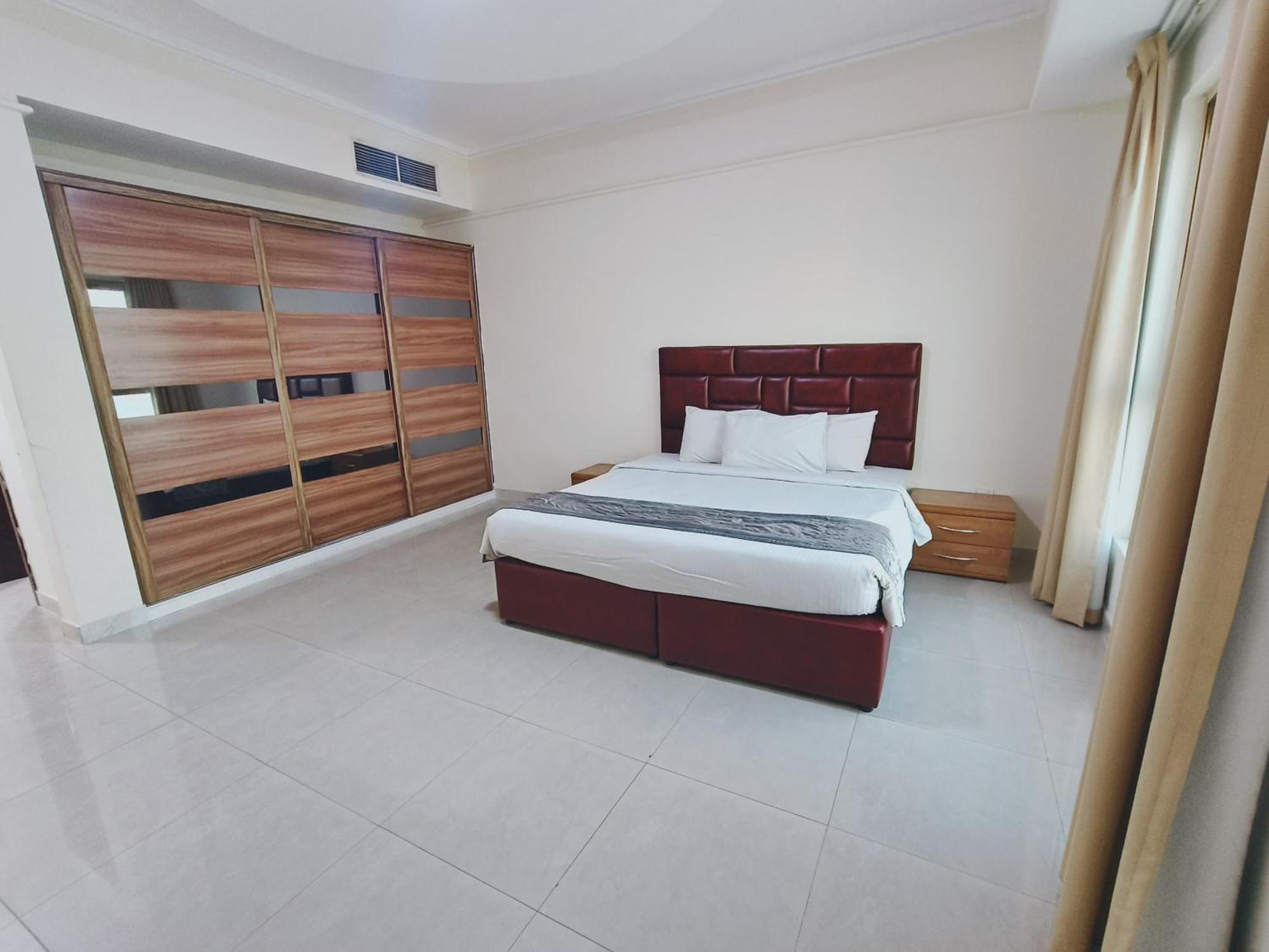 Marina Tower Hotel Manáma Kültér fotó