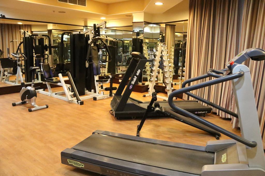 Marina Tower Hotel Manáma Kültér fotó